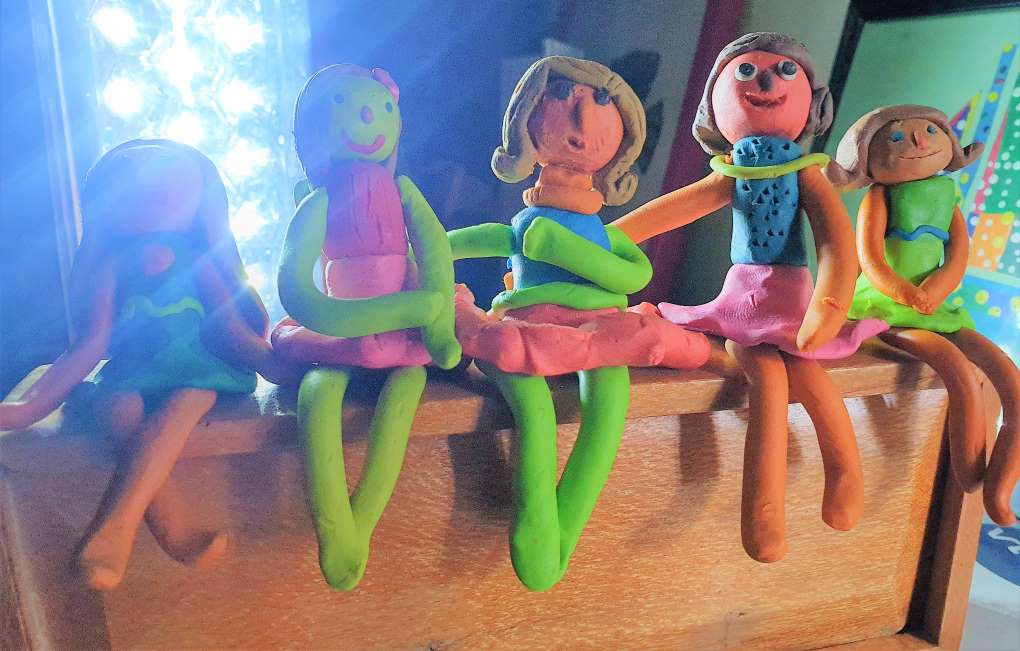 CHATTERING GIRLS- Children Clay Modelling Art - online arts classes children adults painting lessons